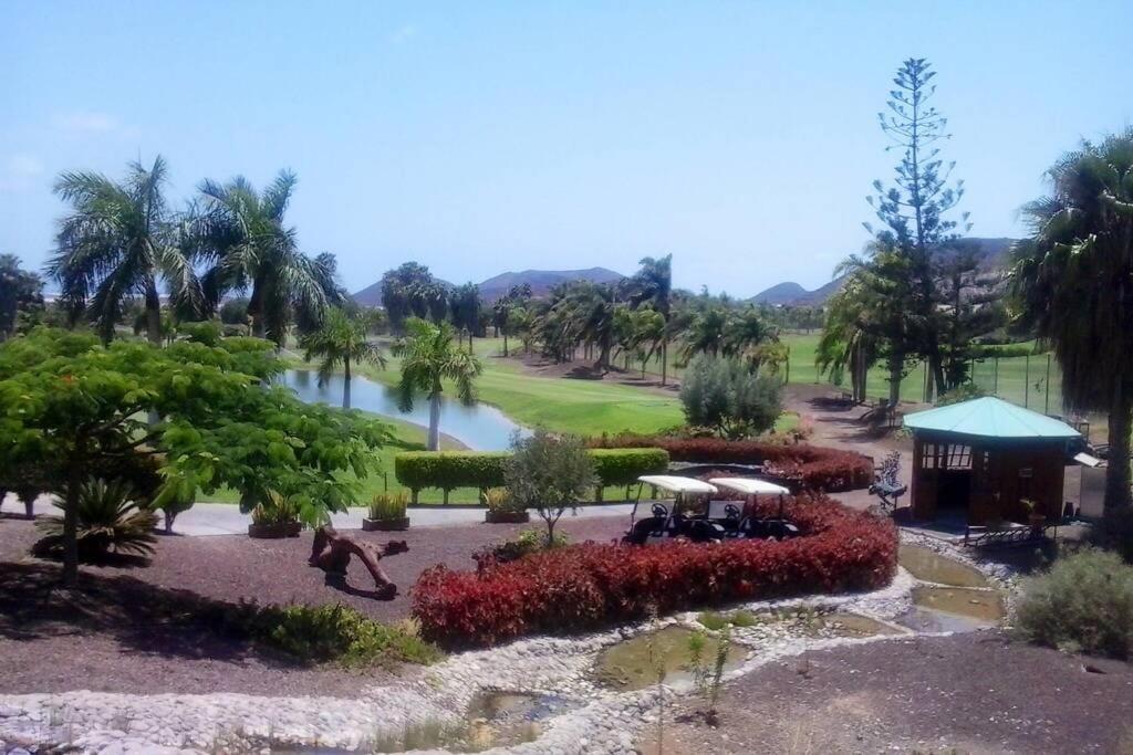 Semi-Detached Villa Sea Views, Huge Terrace, Close Beach ปาล์ม-มาร์ ภายนอก รูปภาพ